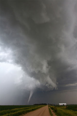 Bradshaw, Nebraska tornado on June 20, 2011. Photo by Brett Nickeson (brettnickeson on flickr).
