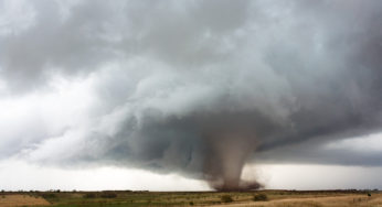 10 tremendous tornadoes (photos)