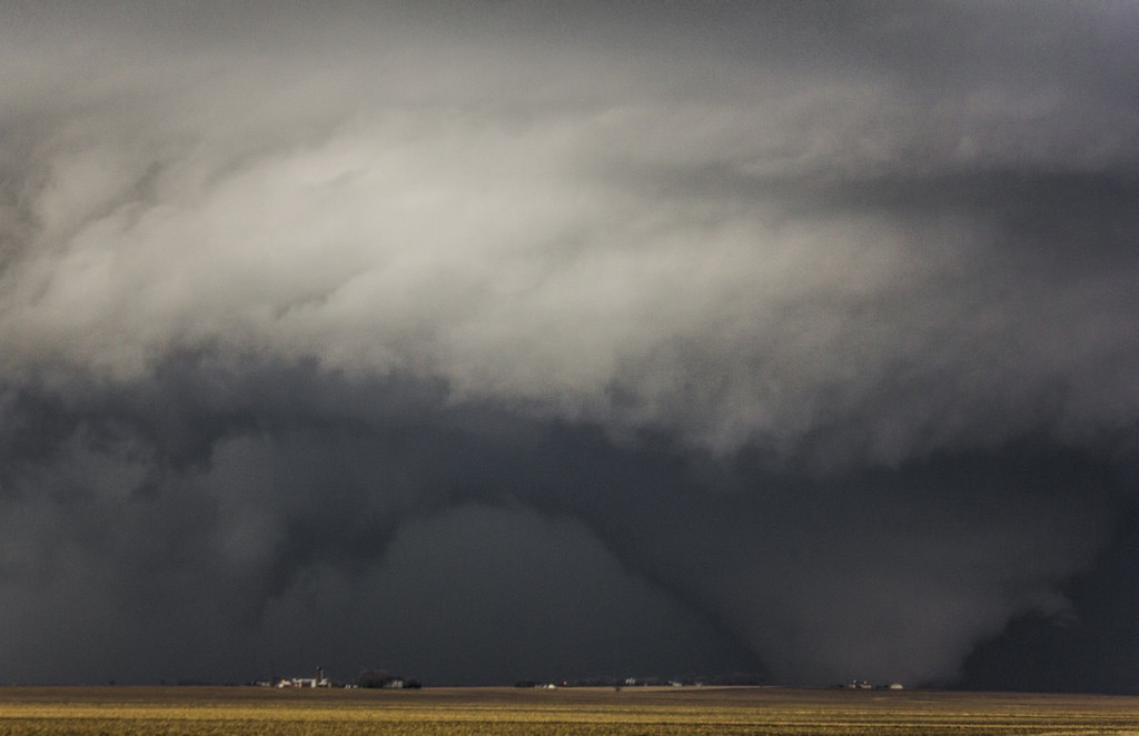 An EF4 tornado near Rochelle, Illinois on April 9, 2015. (Jodi Mair via Flickr)