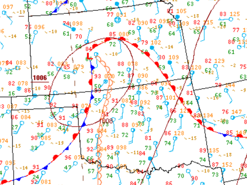 Surface map during the late day on May 25. It shows a warm front sliding north through Kansas and lots of moisture around. (Weather Prediction Center)